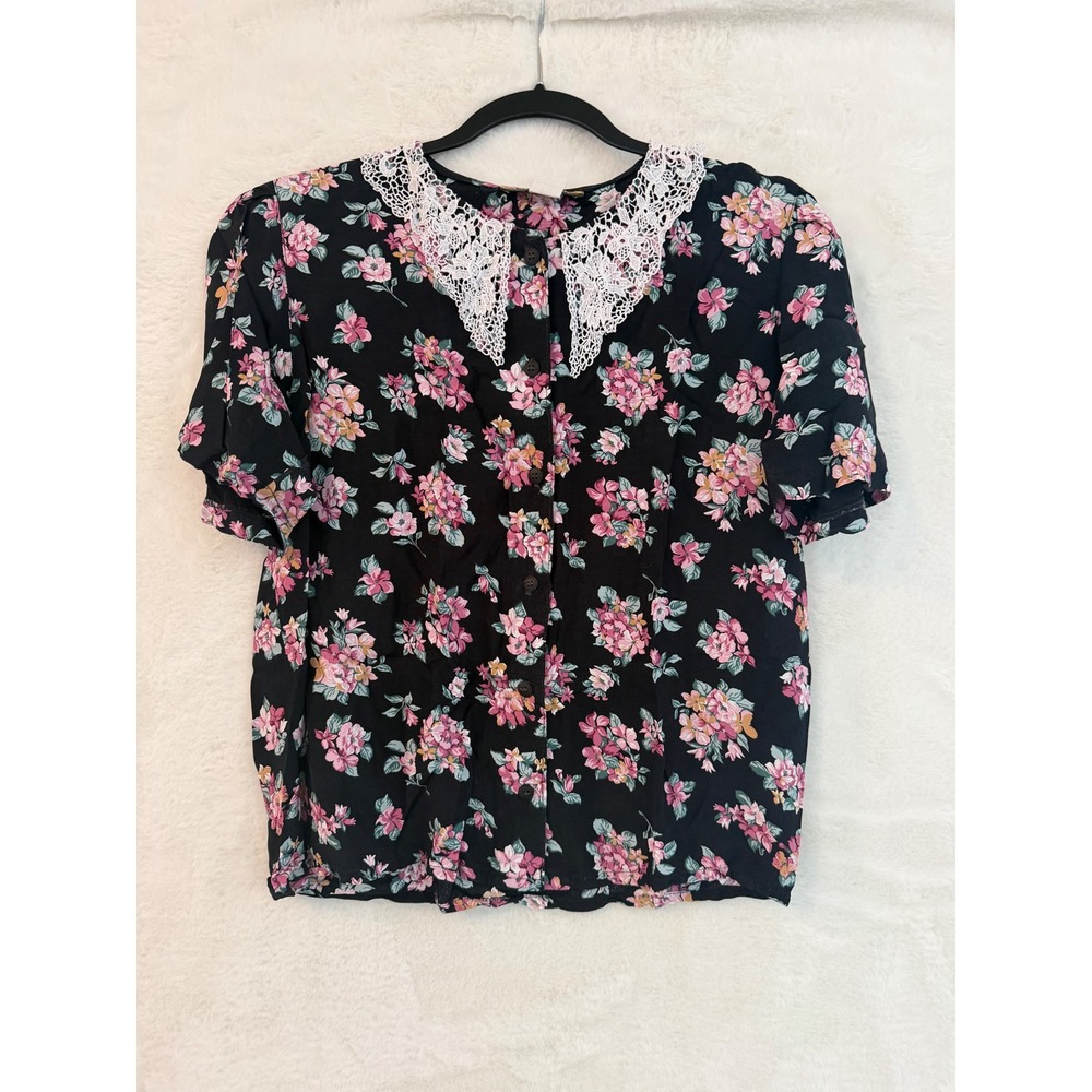 Bryn Connelly Vintage Floral Lace Collar Blouse Black Pink Short Sleeve Small